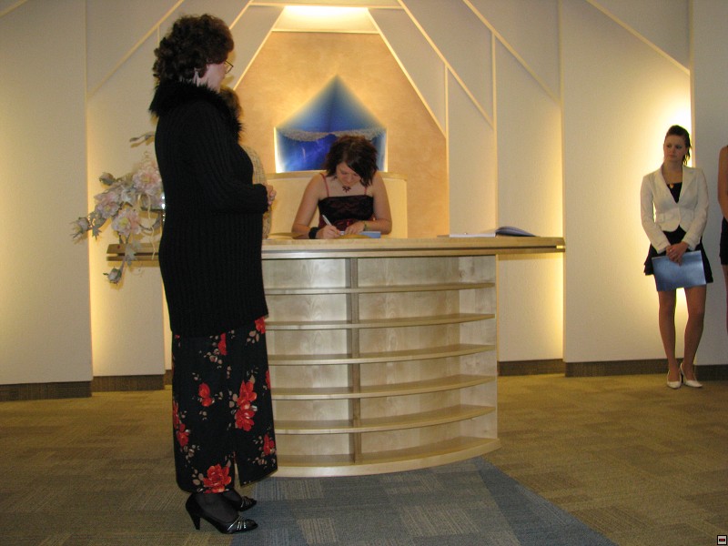 img00104.jpg