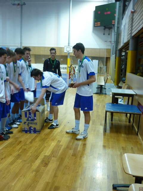 img00013.jpg